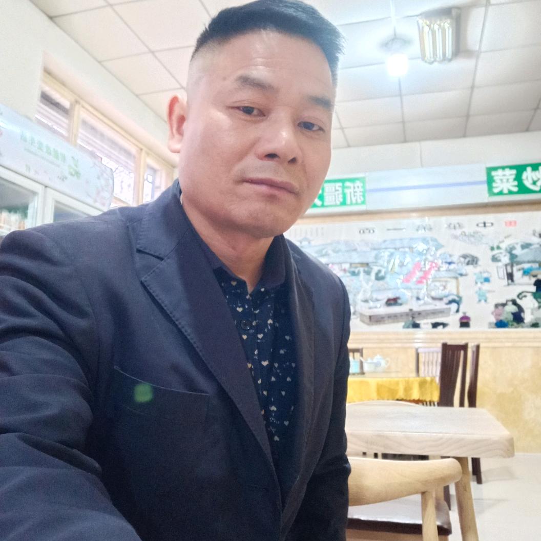 雪狼雨哥，