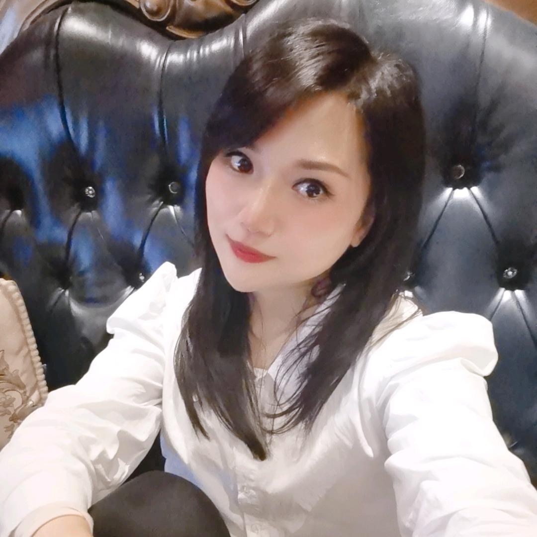 欣琳萱(。・ω・。)ノ♡