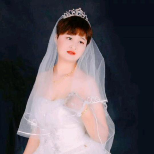 寄生在你的世界里