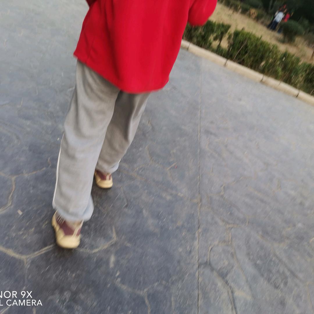 小妮子逛同城