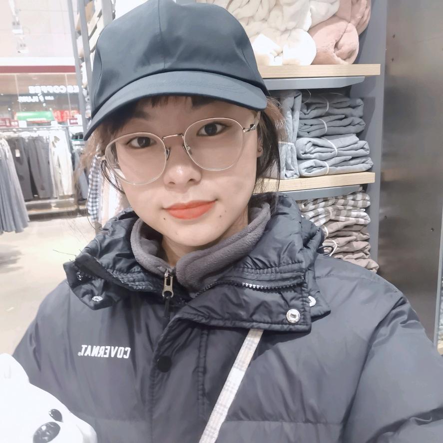 爱吃樱桃的柚子🏸