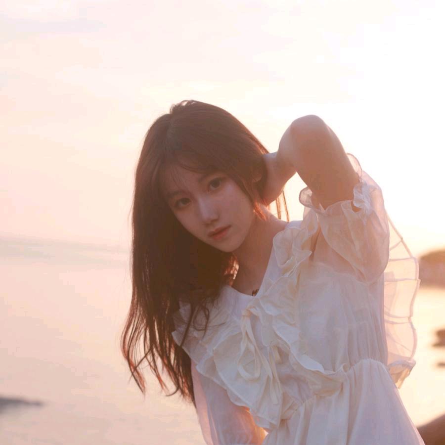 月色朦胧