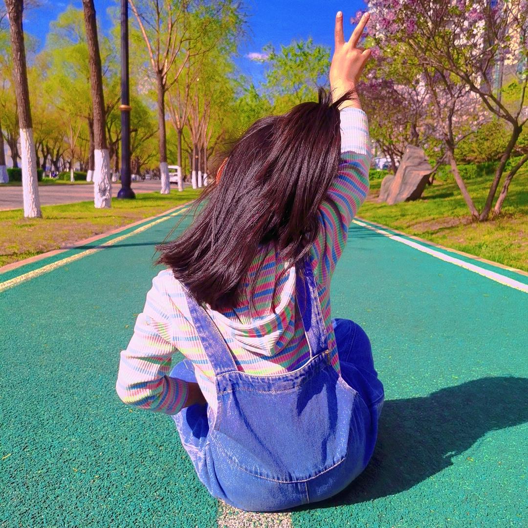 小奶团米米