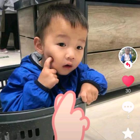 张哥在康复锻炼