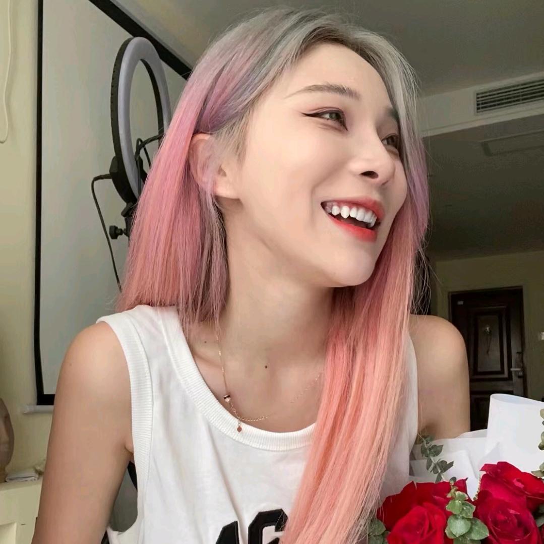 ꧁小任性༻꧂