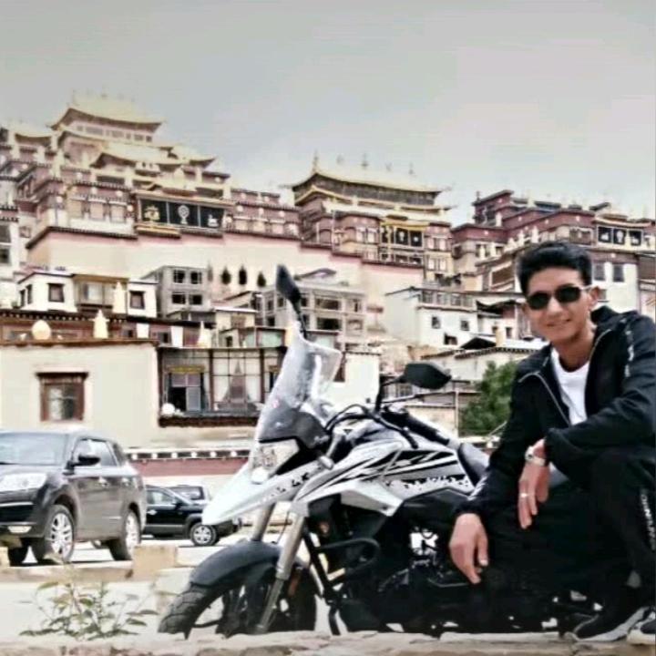 生命有限，快乐无限