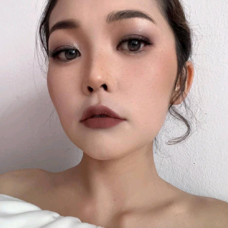 巴里坤嫒茹婚纱美妆