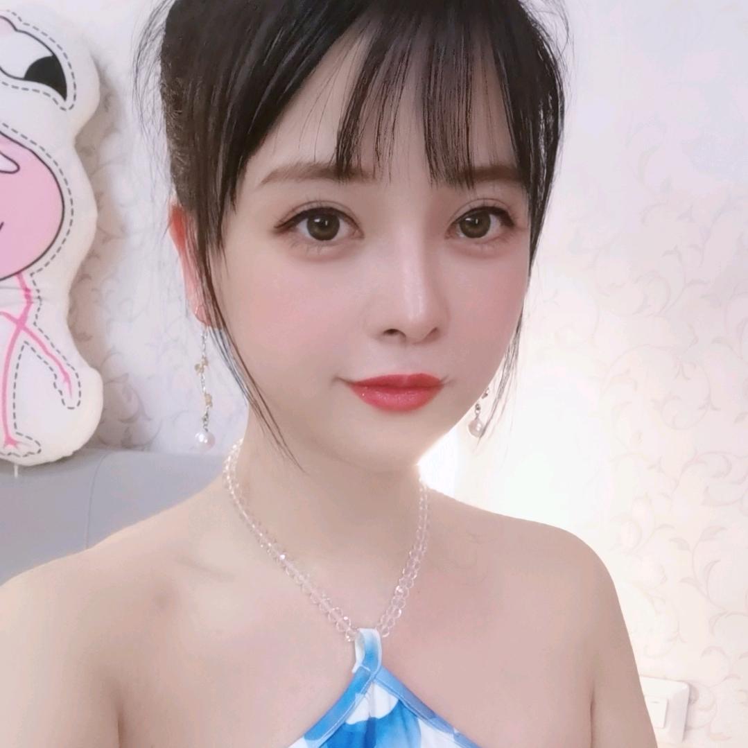 你的媳妇小雅😘