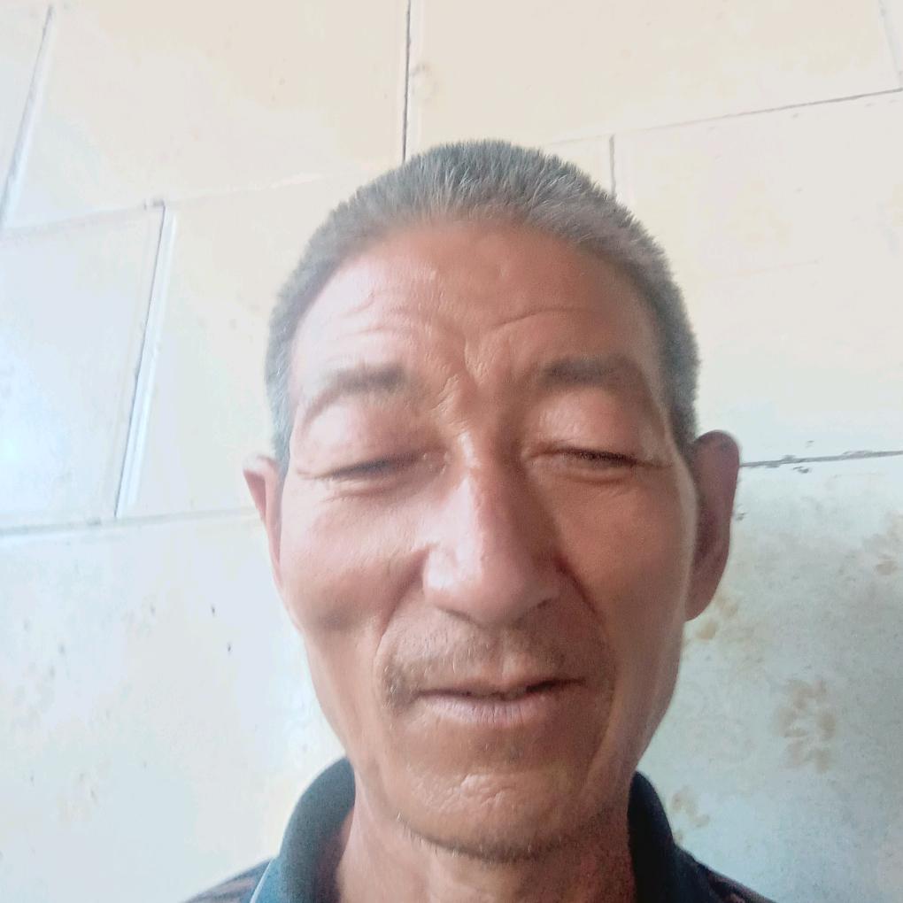 胡金成