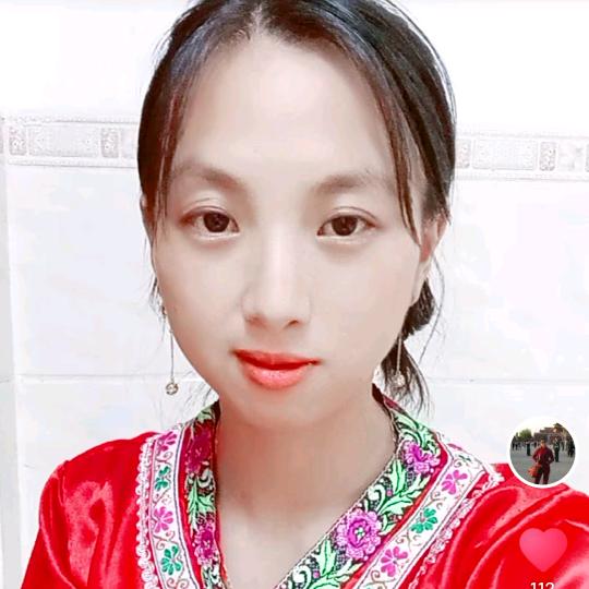 长阳覃姑娘（每晚20:30直播）