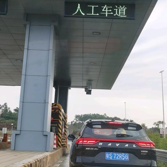 奥特曼爱小怪兽