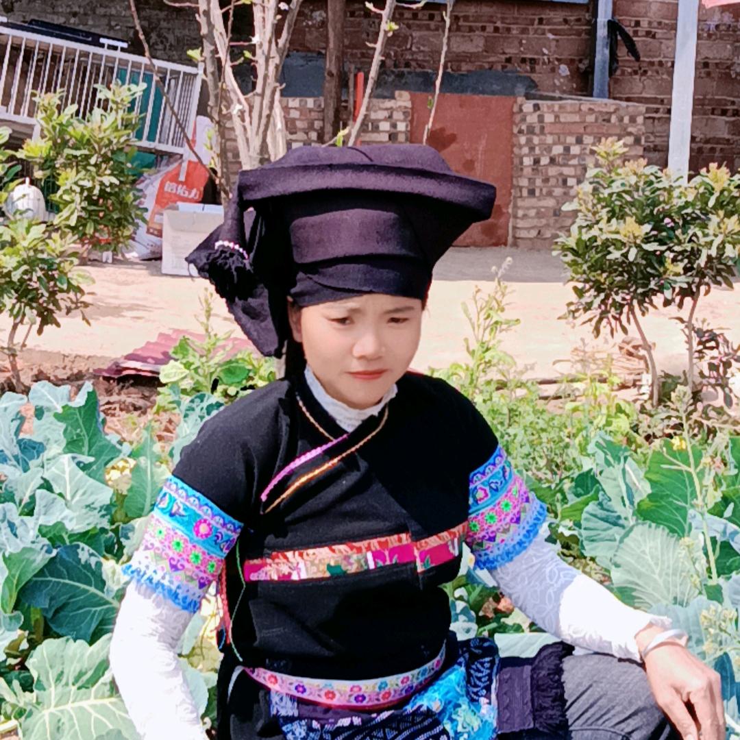 穷开心