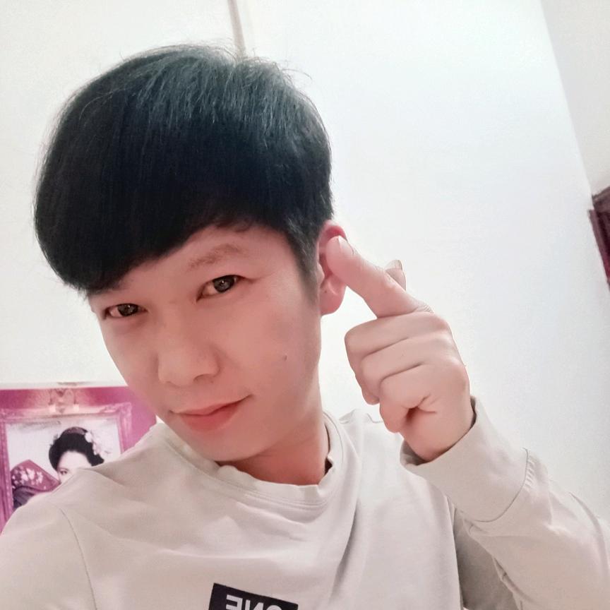 孤灯醉影，，啊情