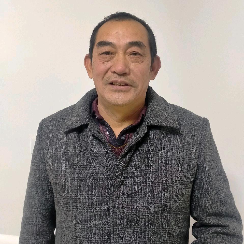 刘百陈