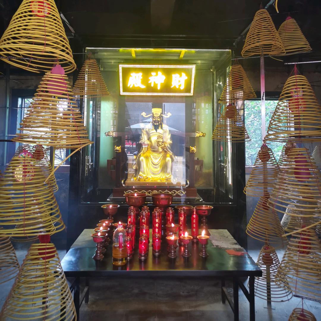 钦州꧁꫞꯭指揮官꯭꫞꧂
