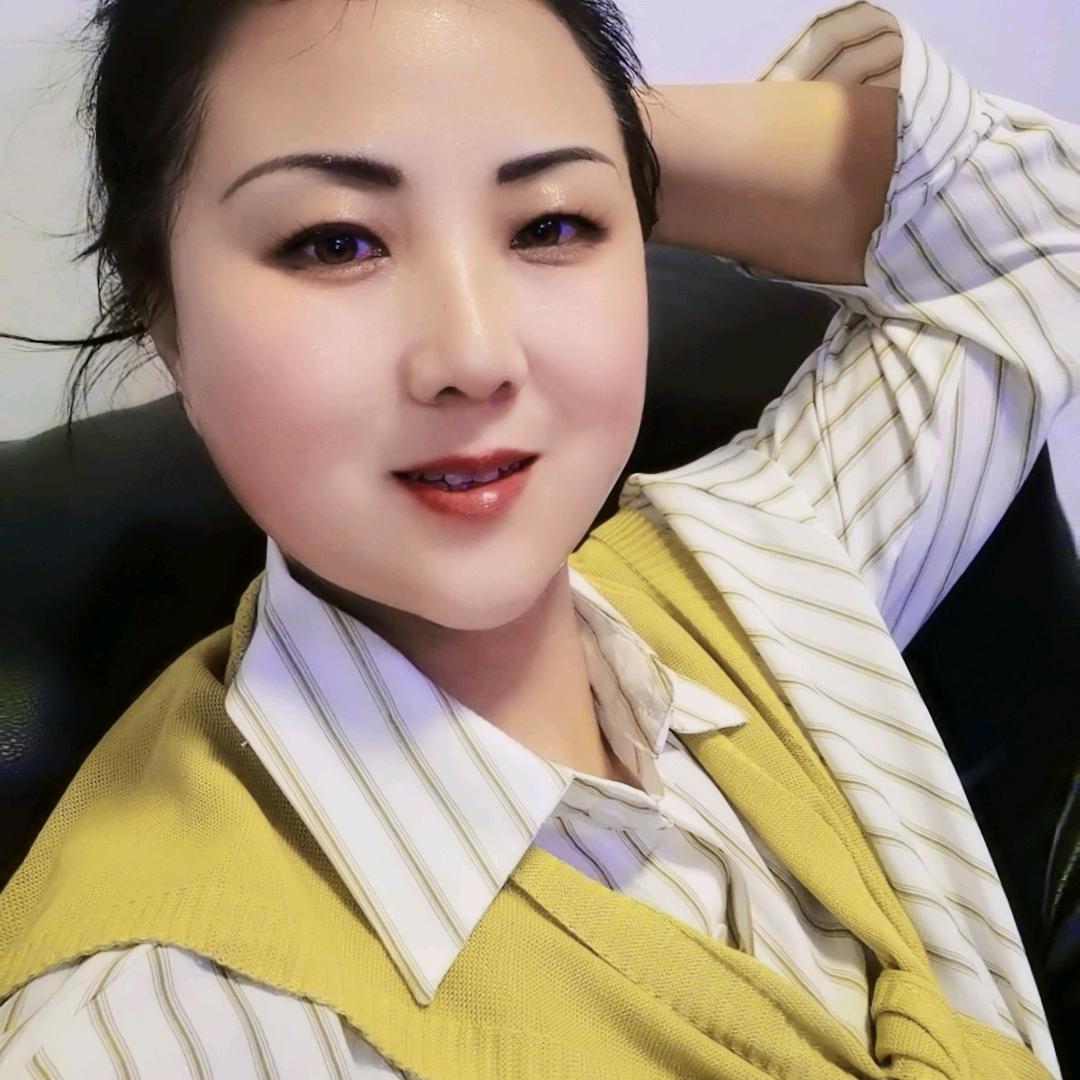 芳芳学唱歌