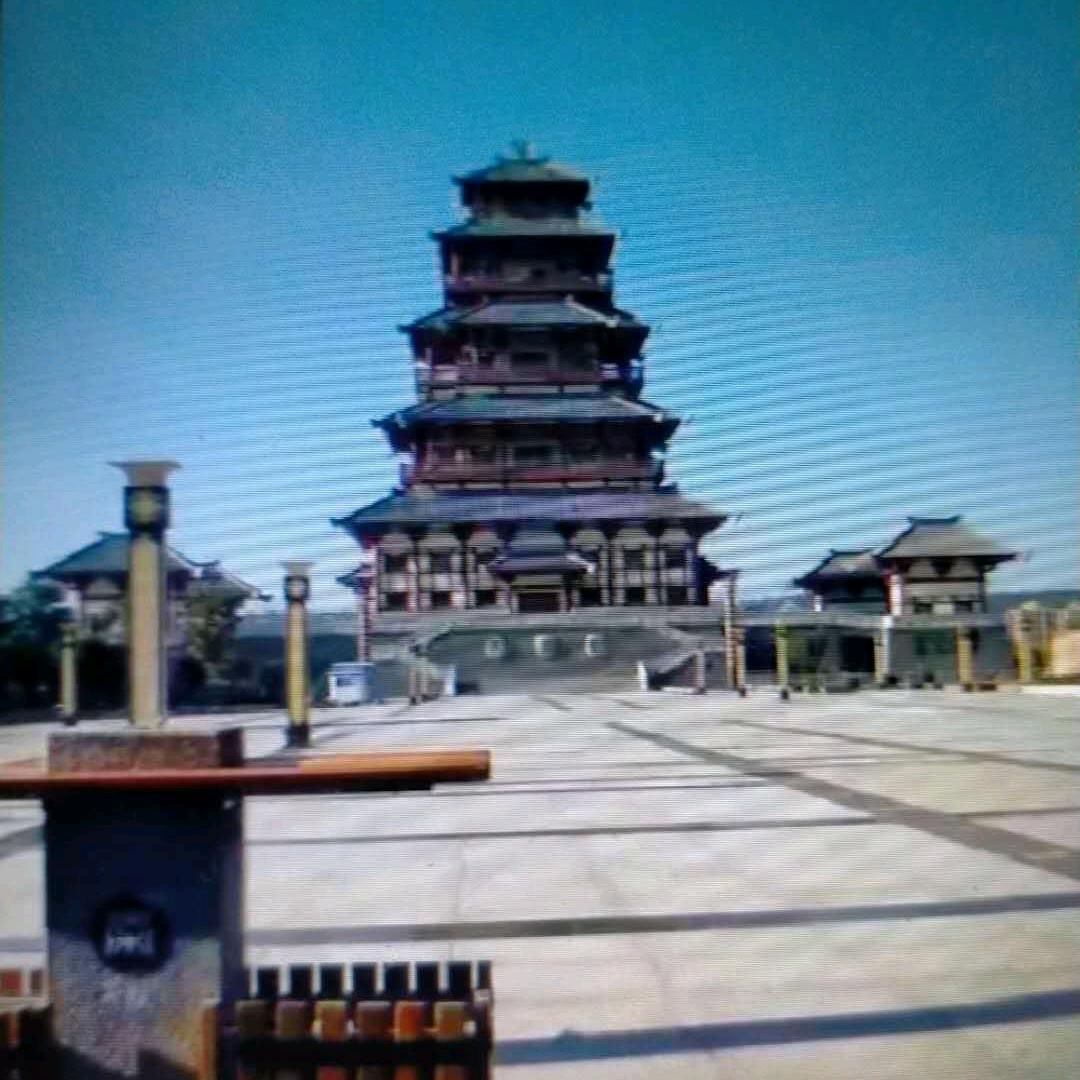 秋水尹人，连赞拉黑