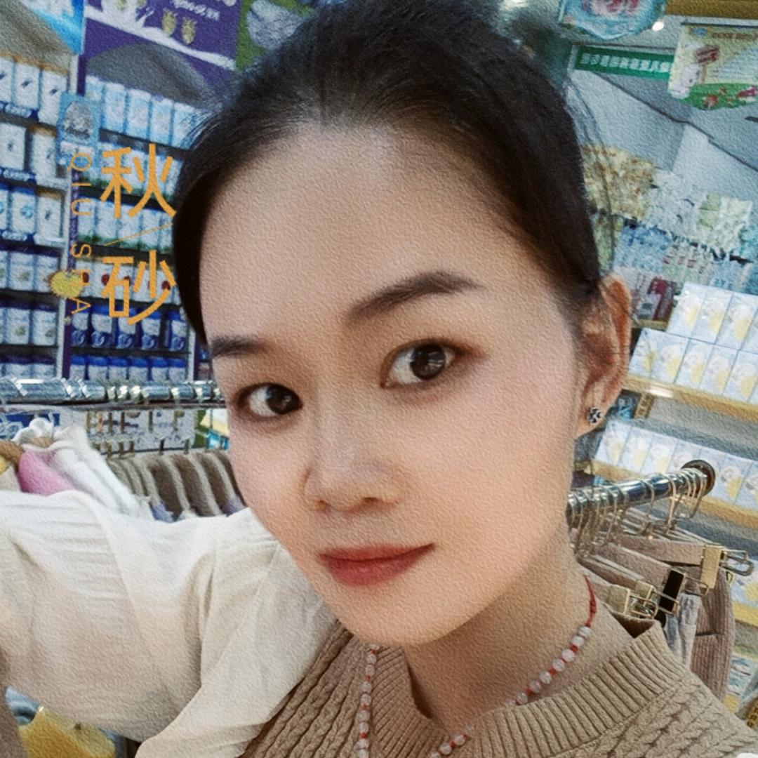 柒  柒 小 店