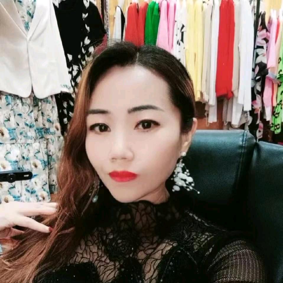 军燕服饰