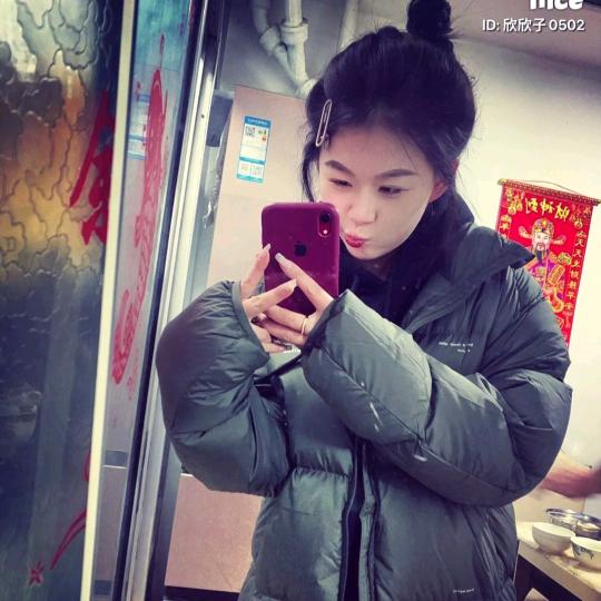 周黑鸭/
