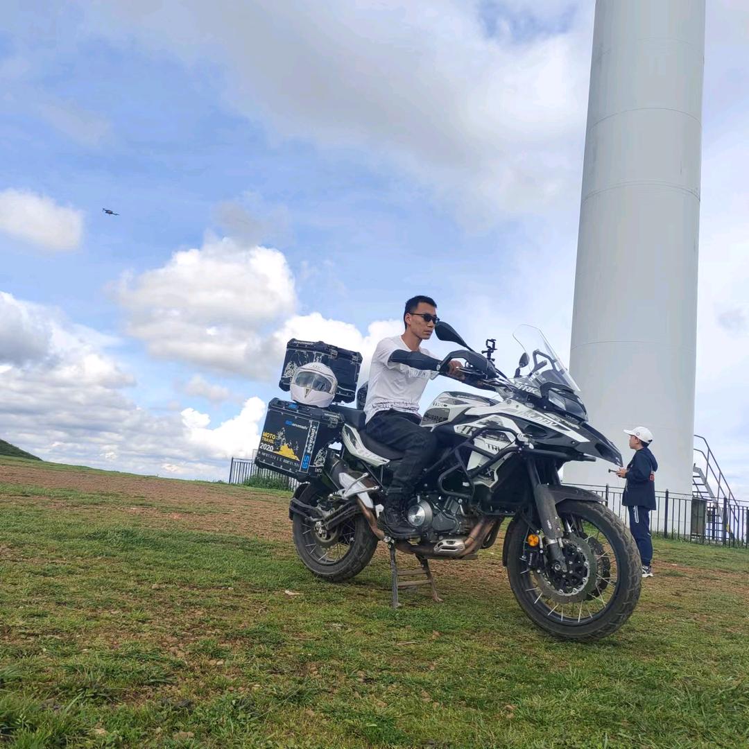 玖零追梦之心（滇忠铁骑090）