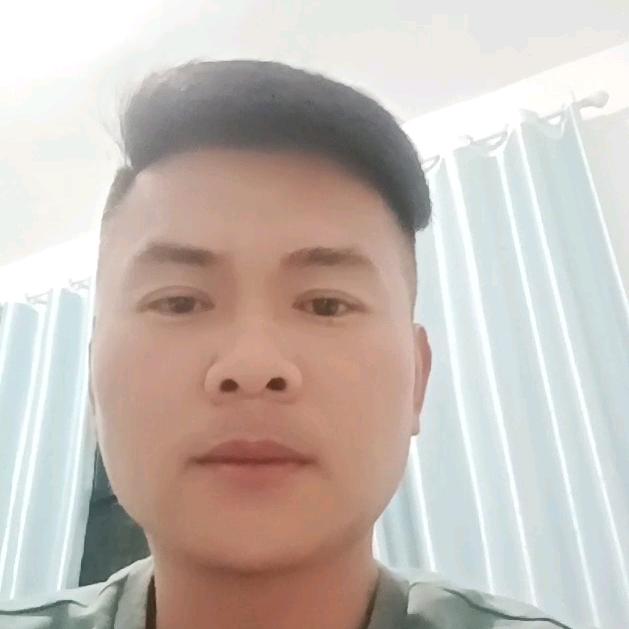 晴天的太阳。