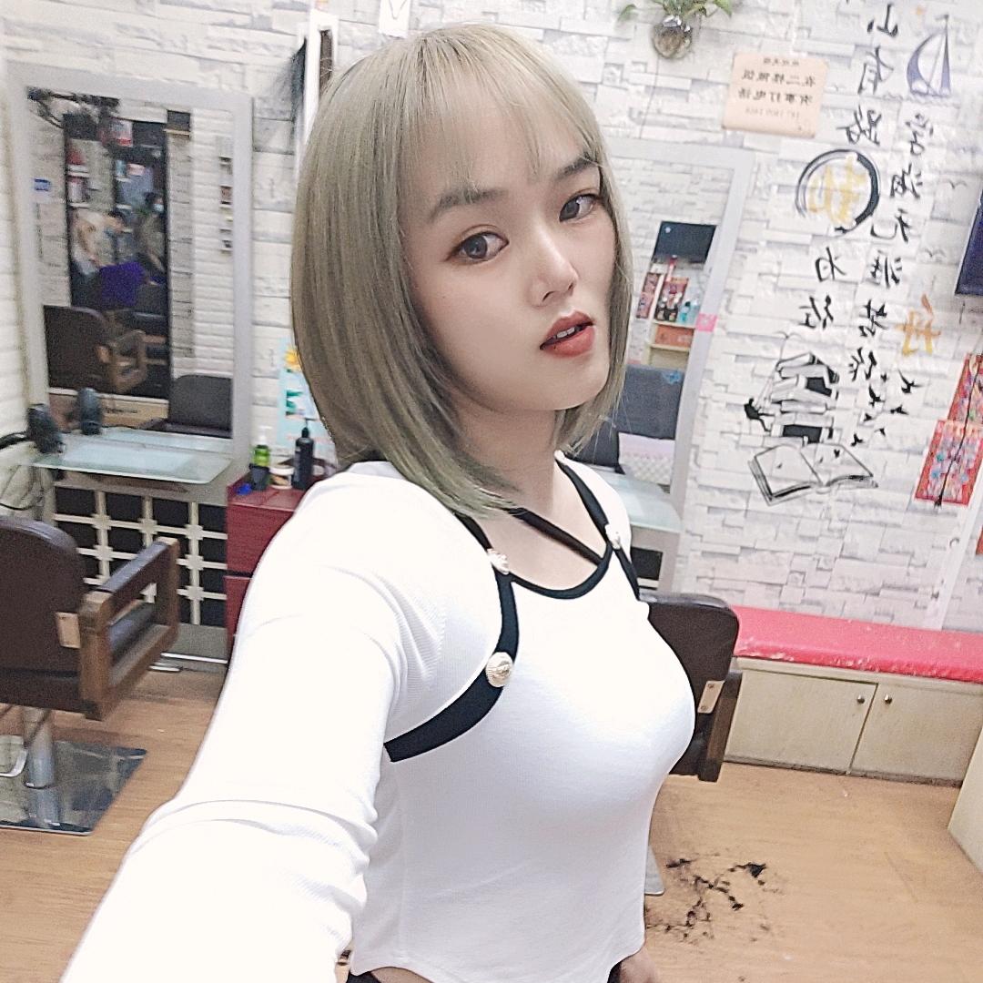 菲菲（朋友圈）