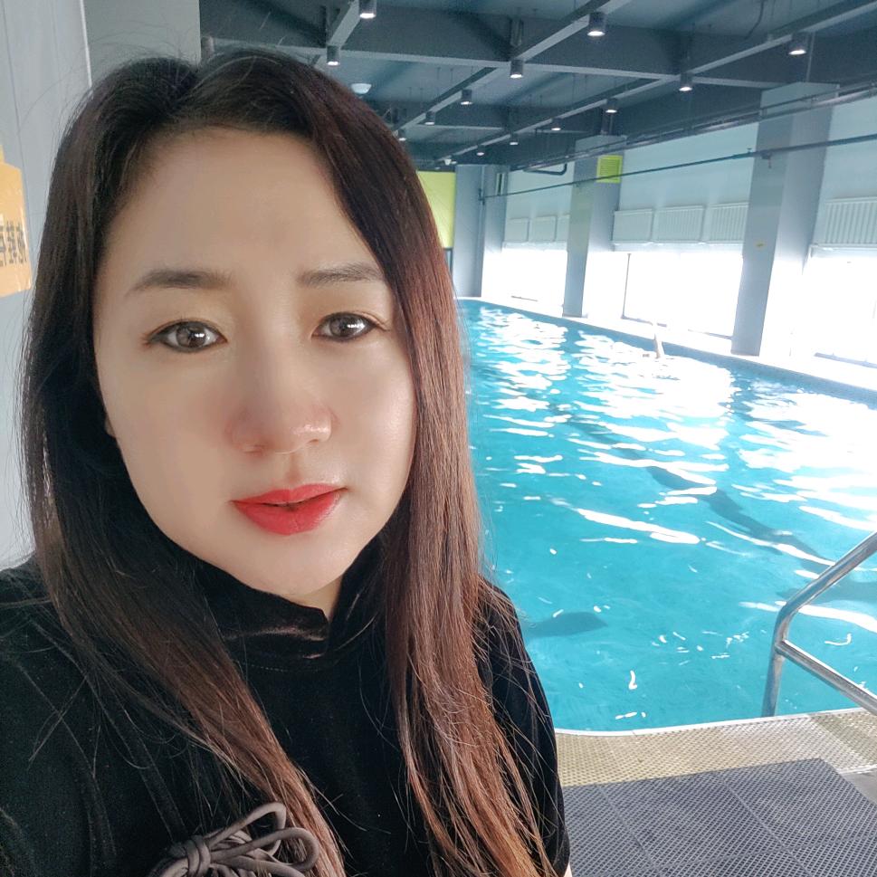 liking健身  游泳教练郭敏