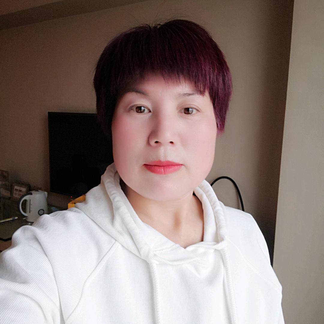 艳姐爱分享，  晚上8:50开播