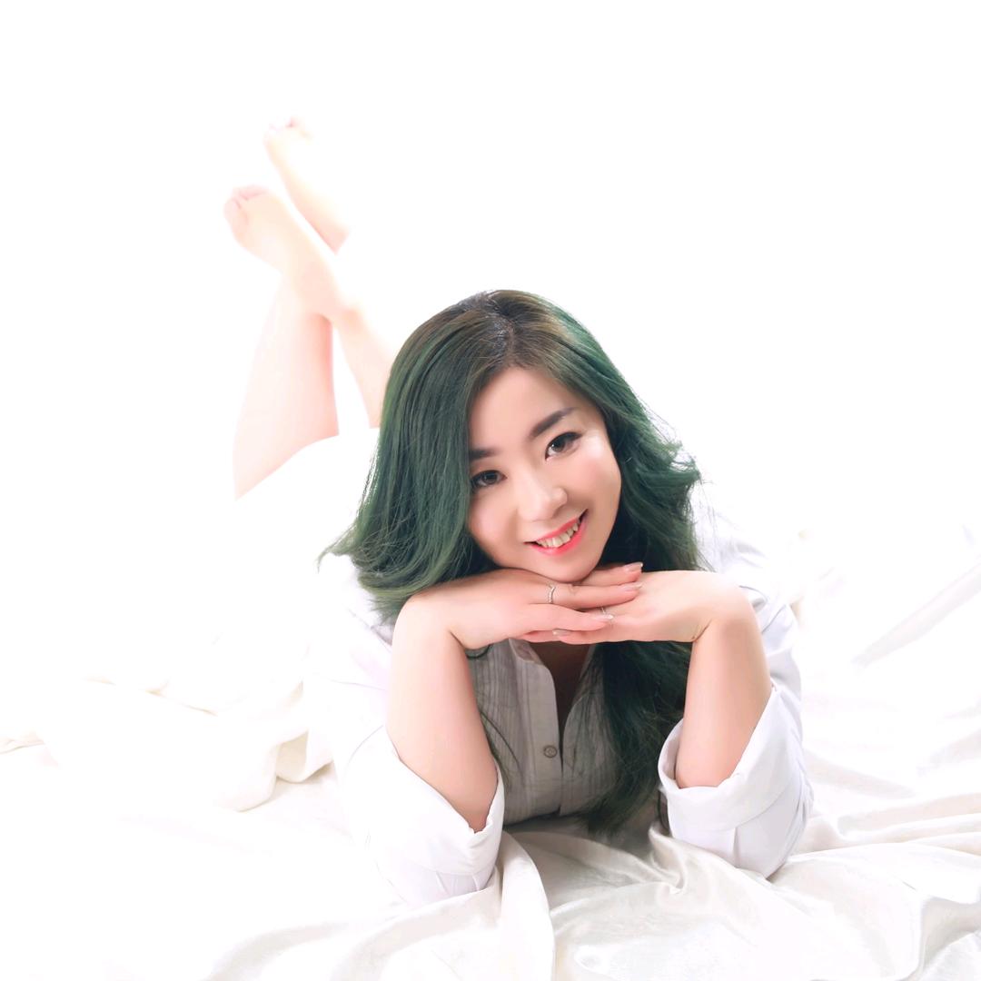 沐  遥
