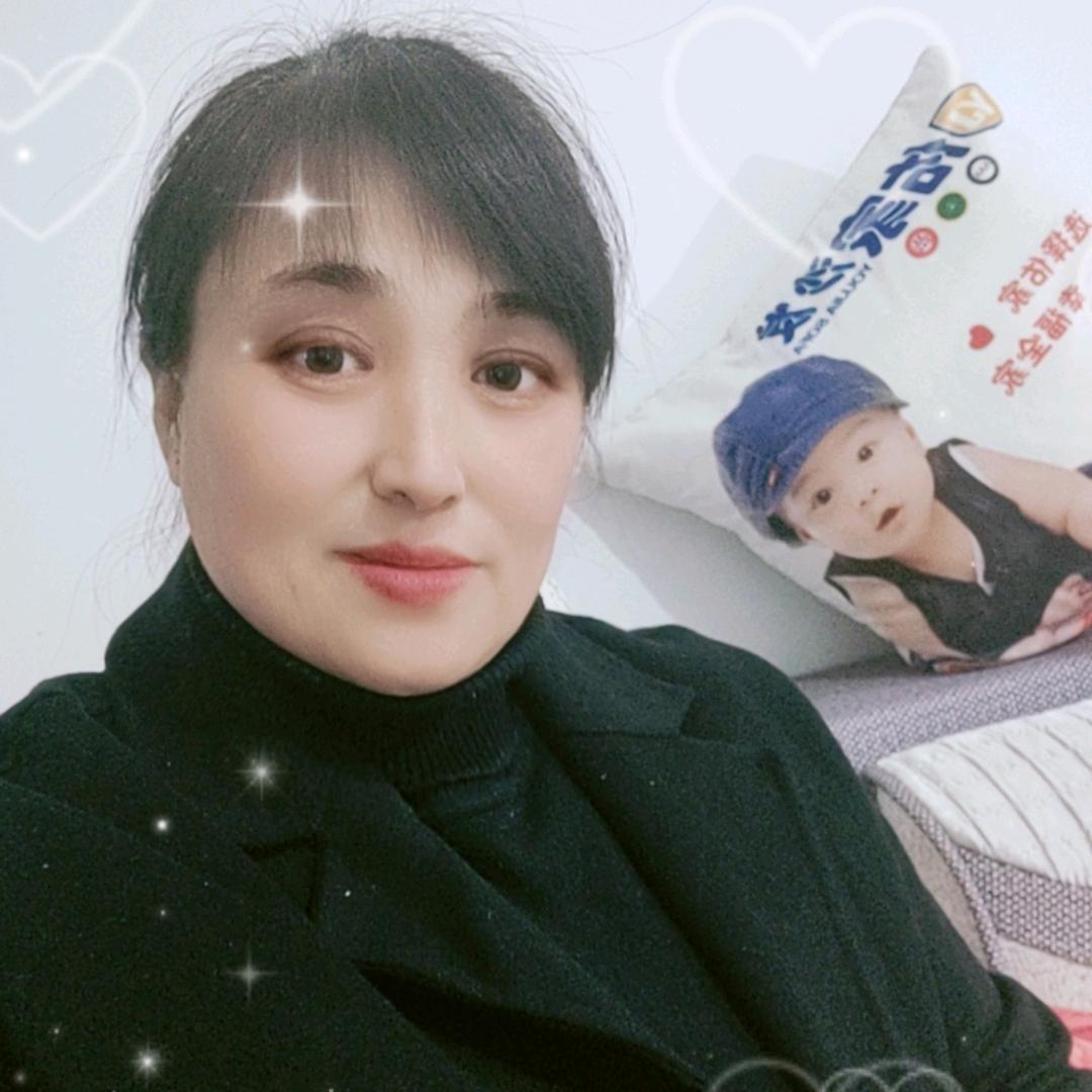 美，幸福一家人