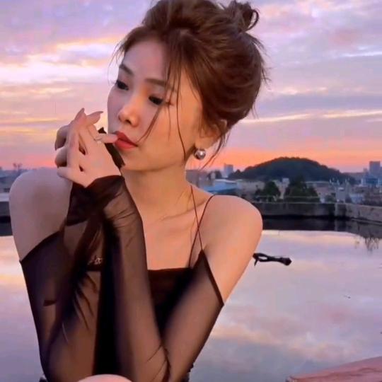 破天的富贵💕哗啦啦的来