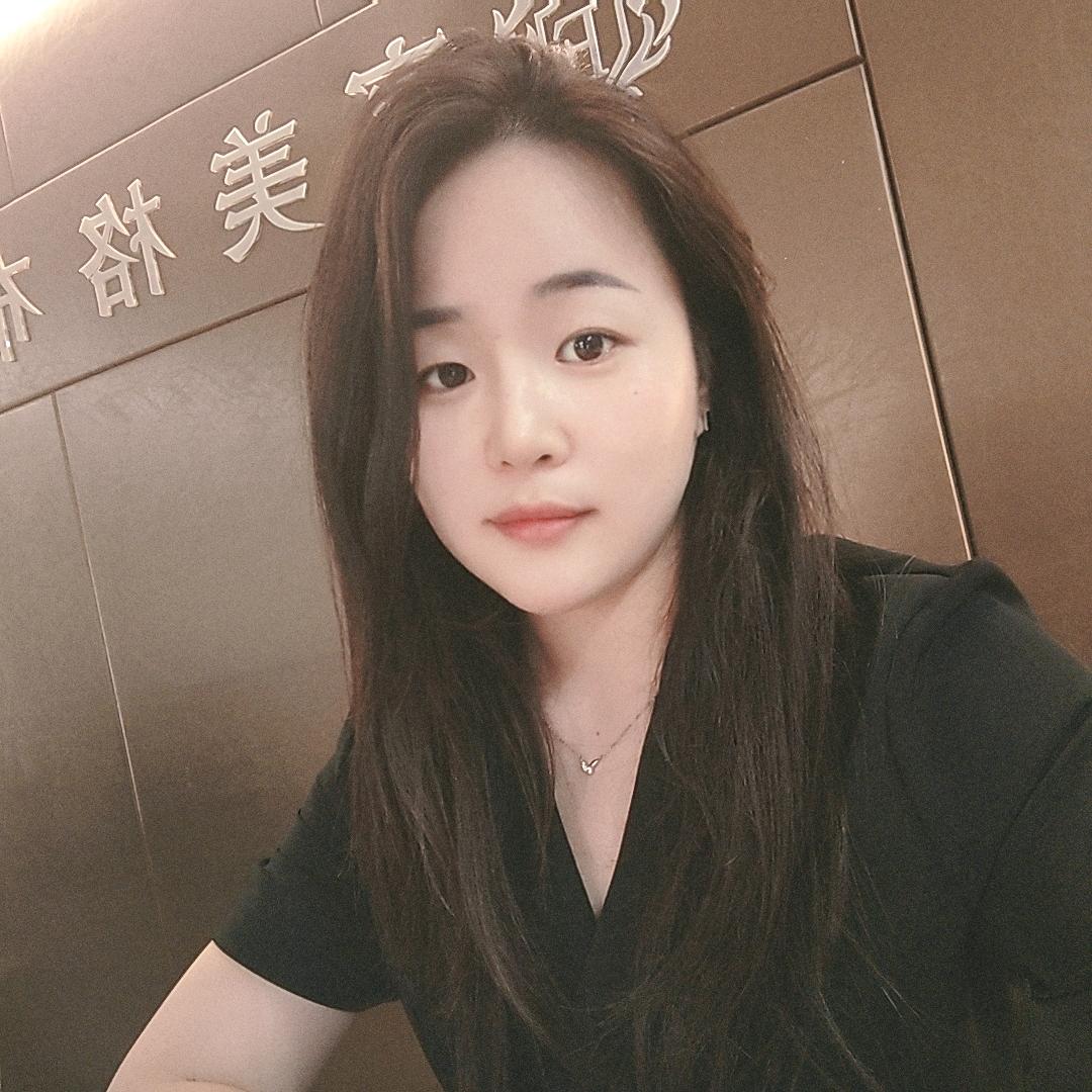 固始明鑫灯饰窗帘批发孟媛