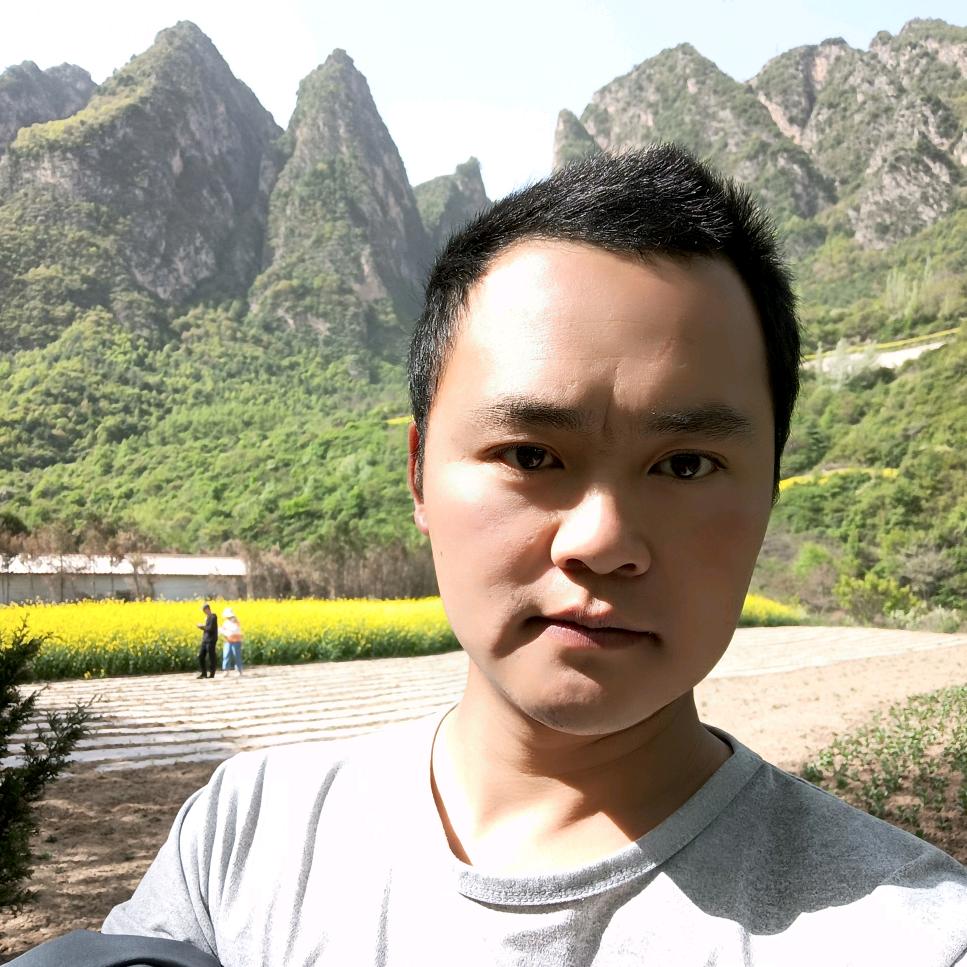 茉莉.琥珀