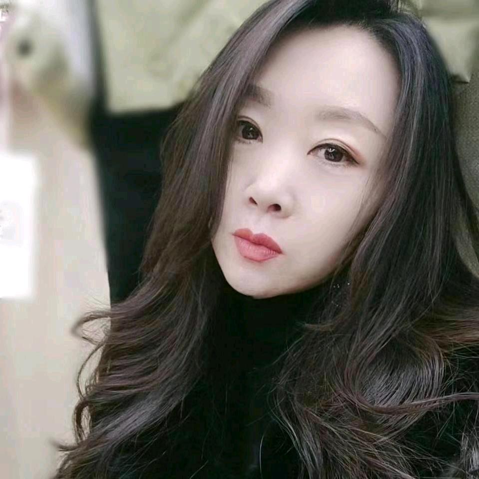 小伟@