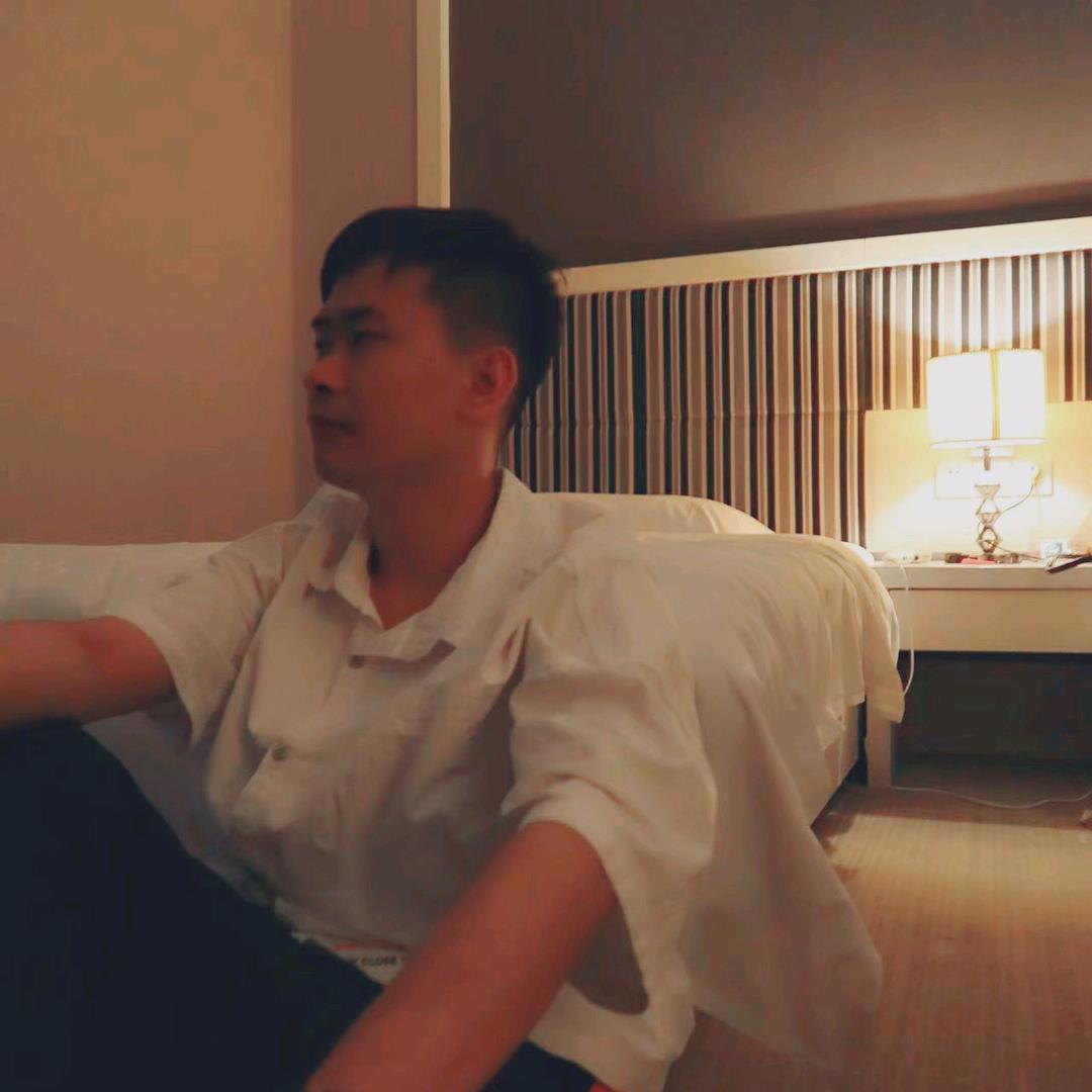 香港小老板mai魔法日记