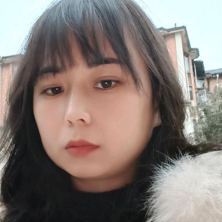 陈英