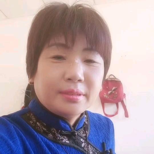 用微笑度过每一天