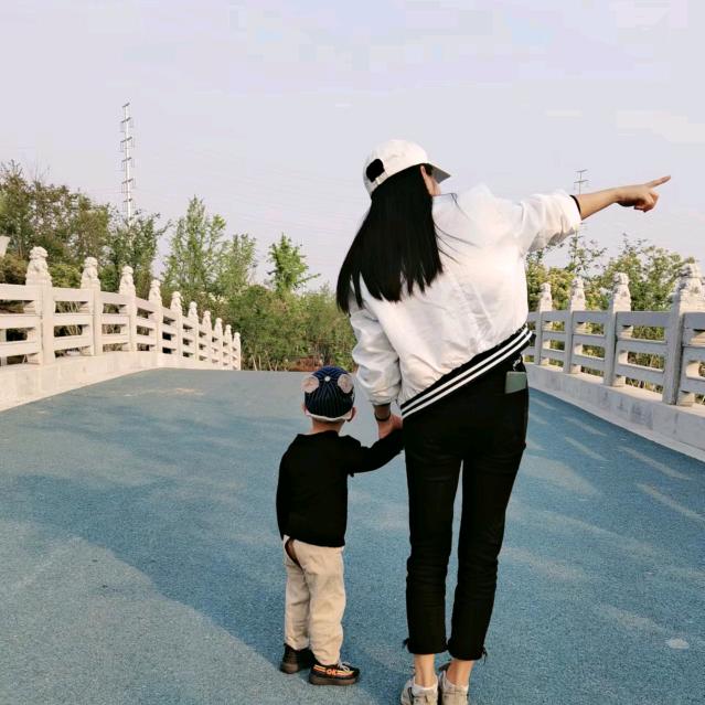 睢县湖东路独一秀工厂店