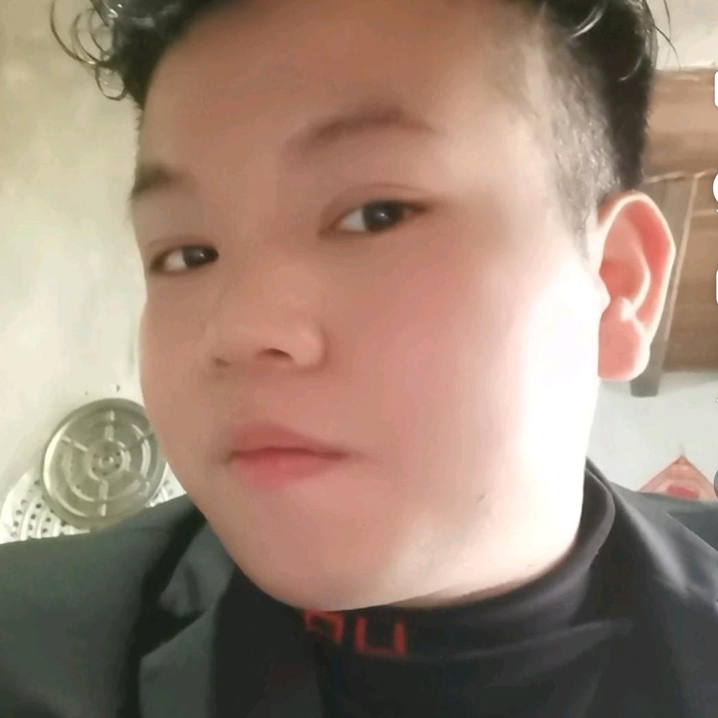 钱闪闪（Mr李总）