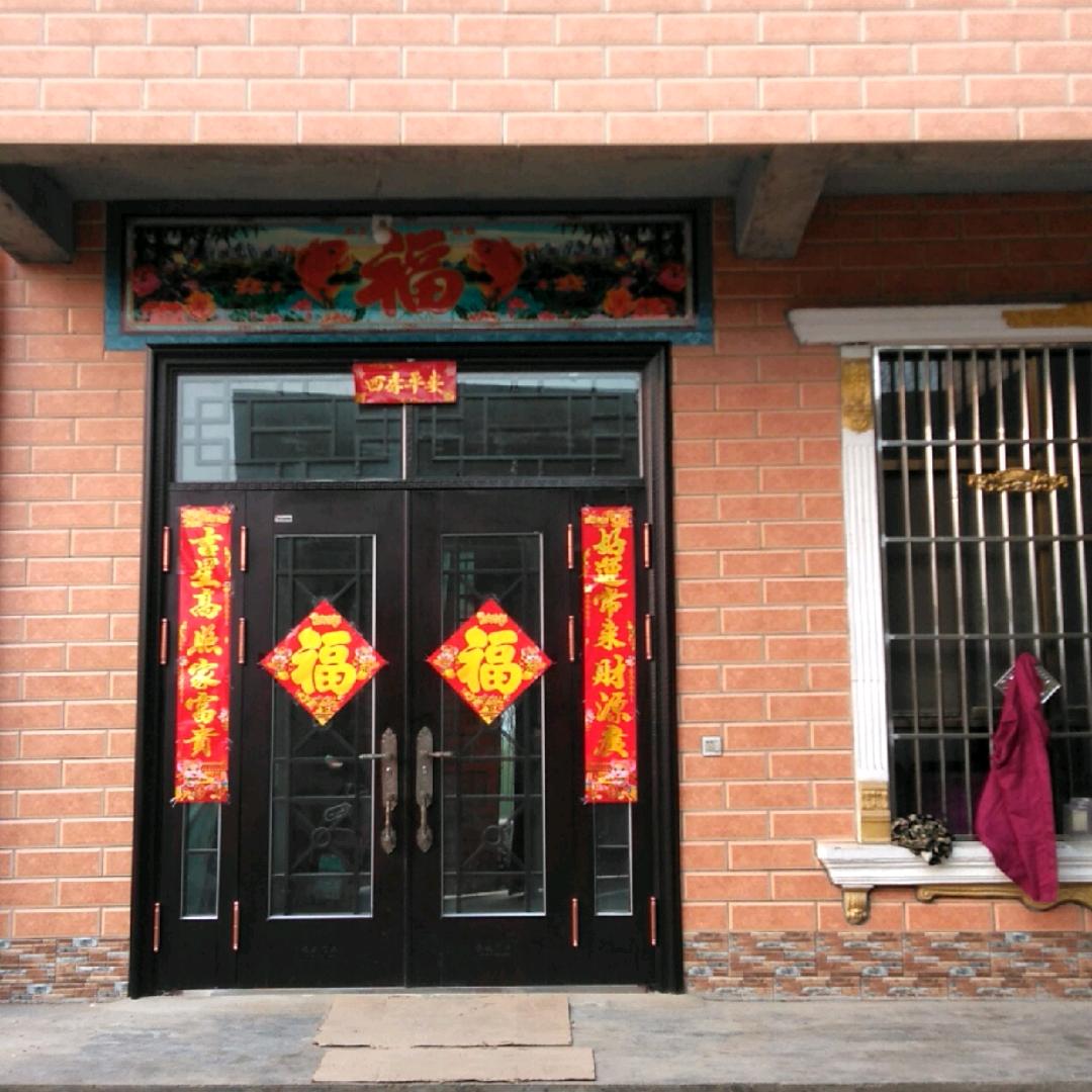 老六，专业批墙