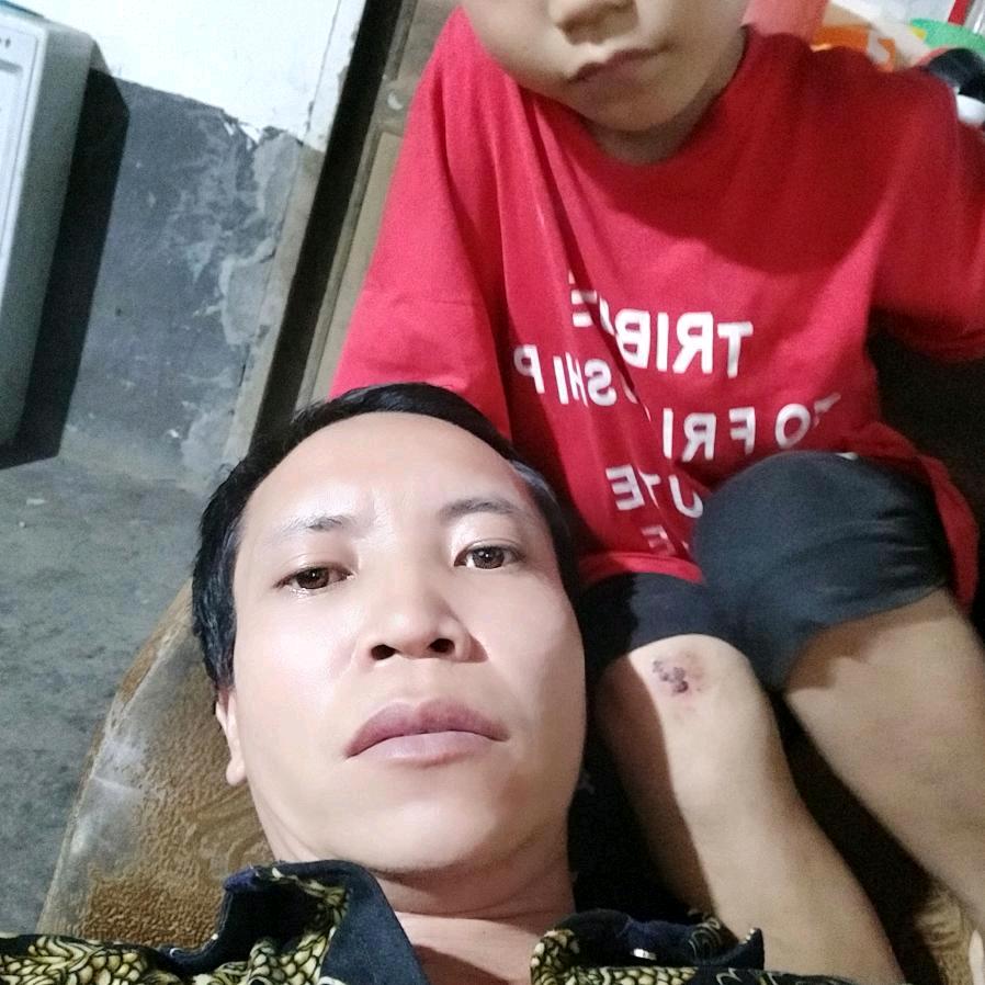 专业打小锣鼓穆清明