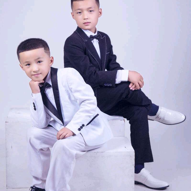 新疆万果福干果店