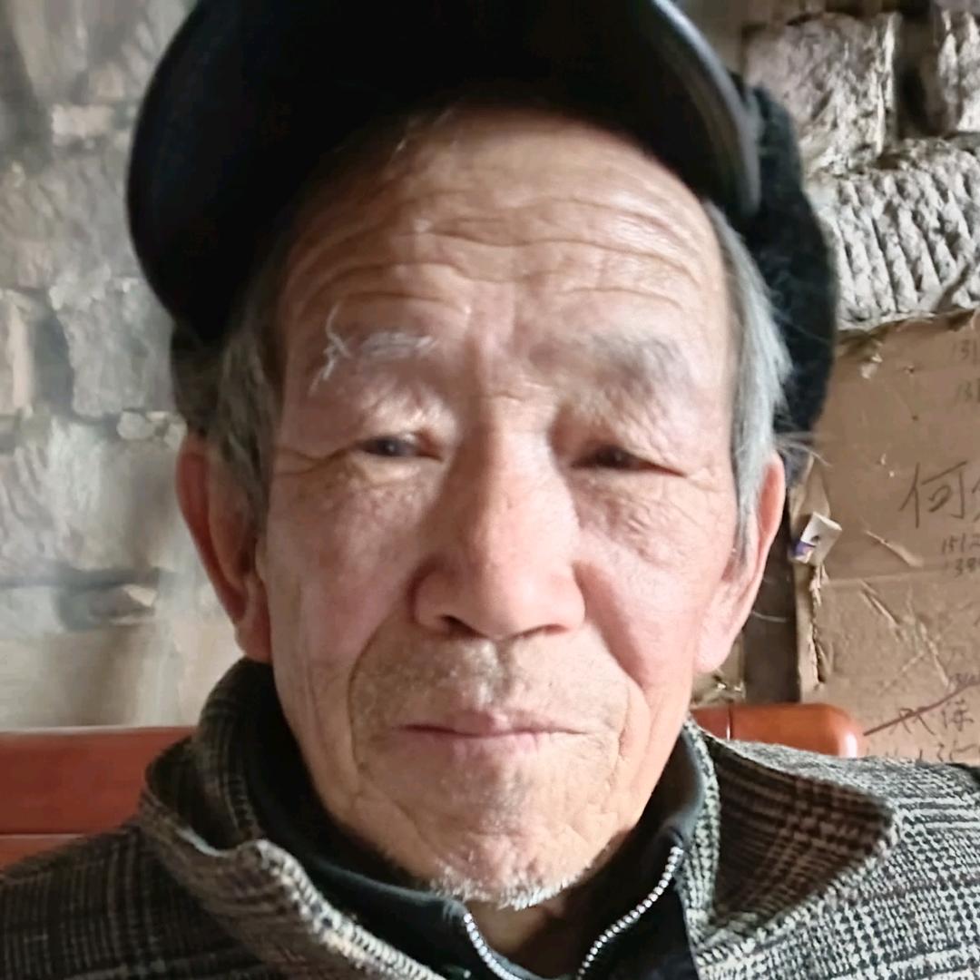 大山里的农民