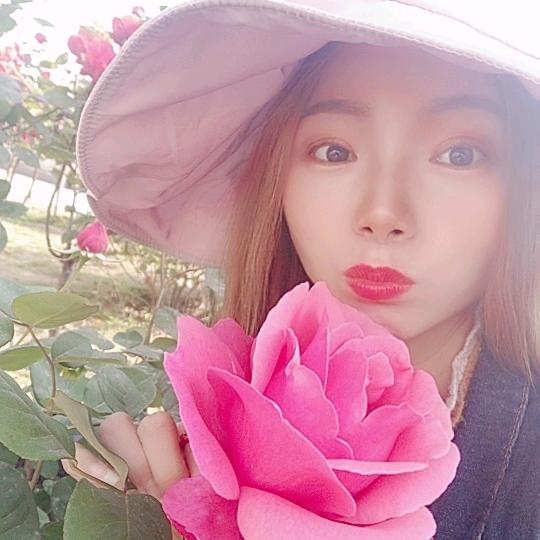 小酒窝♥♥