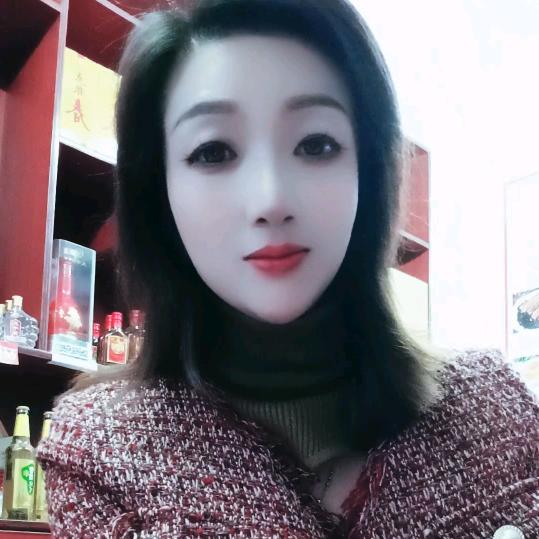 杨家乡村酒楼王莲.