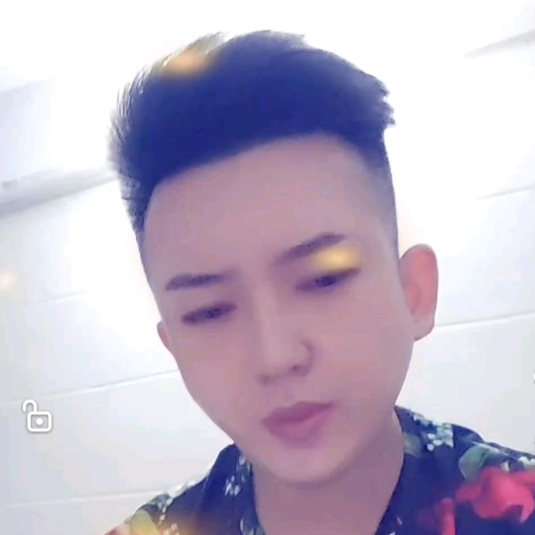 贵 C     陈二哥