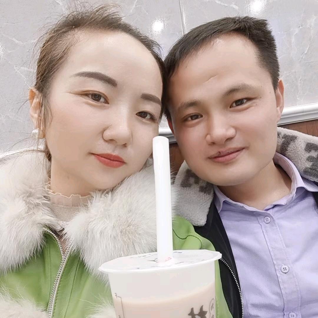 专业生产护墙板