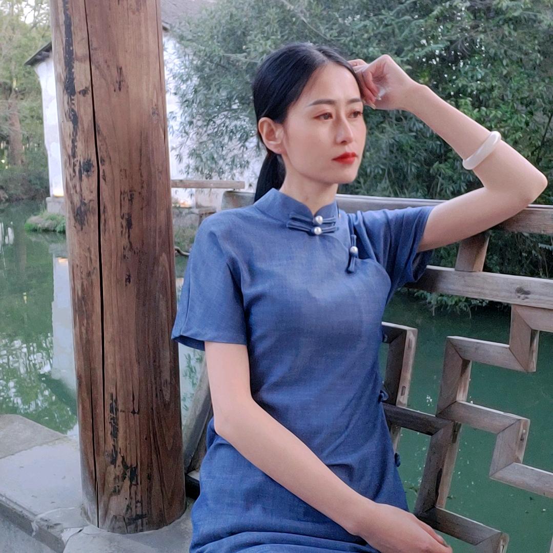 彦希美甲美睫美容馆