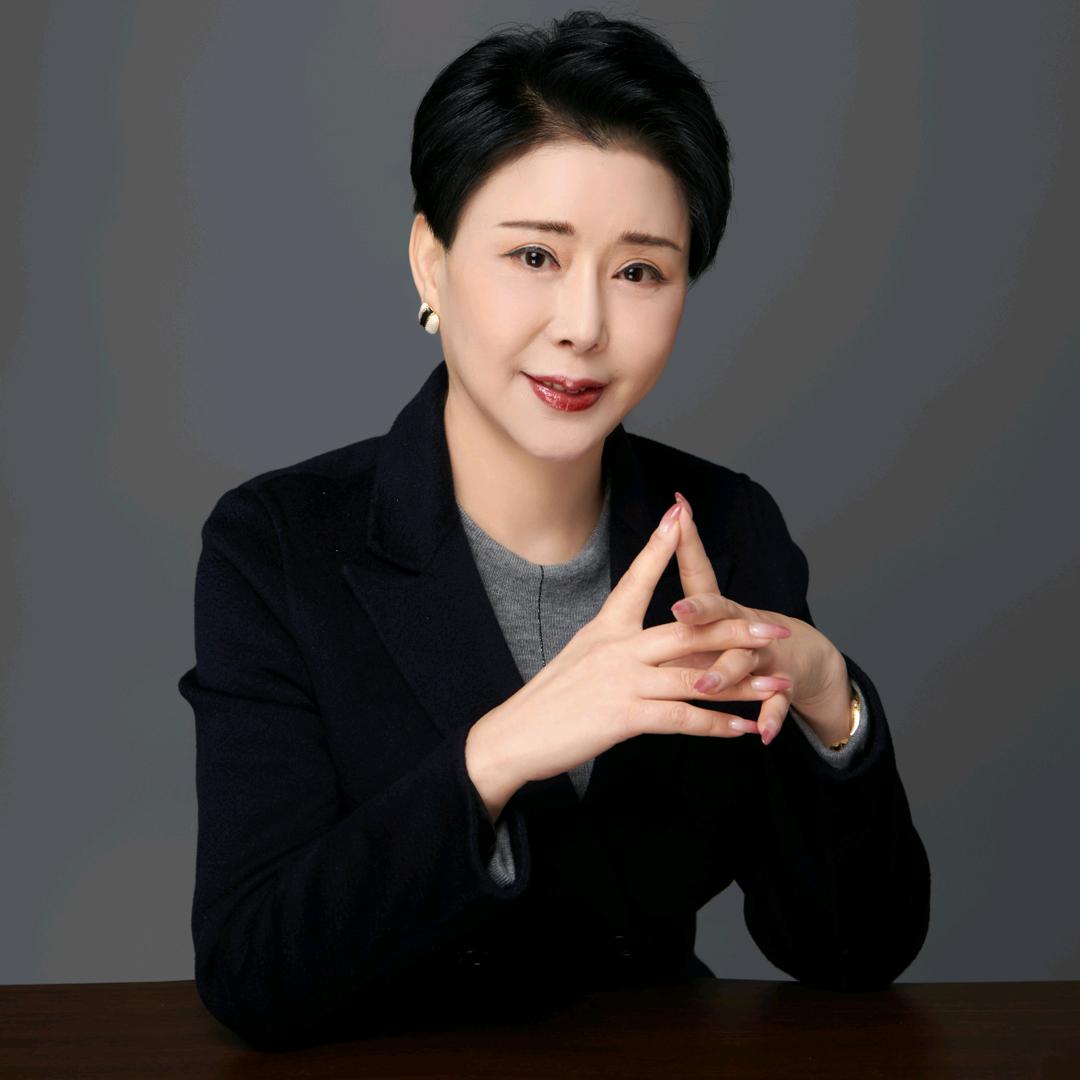 秀丽端庄